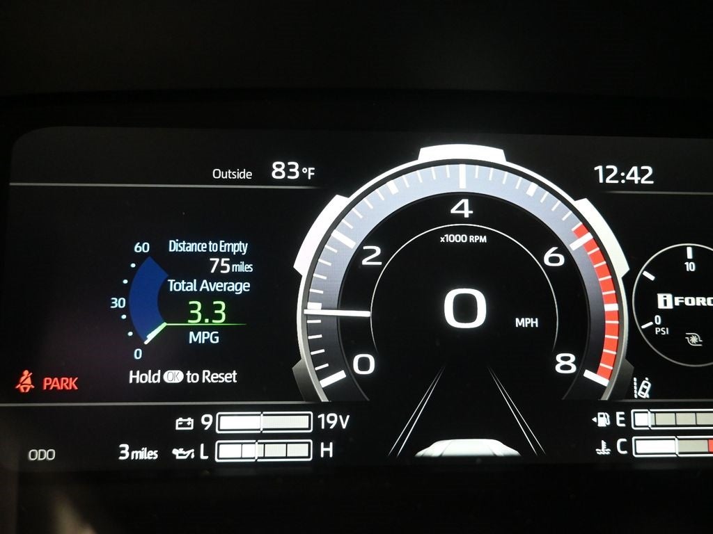 2026 Toyota Tundra i-FORCE MAX Tundra Platinum