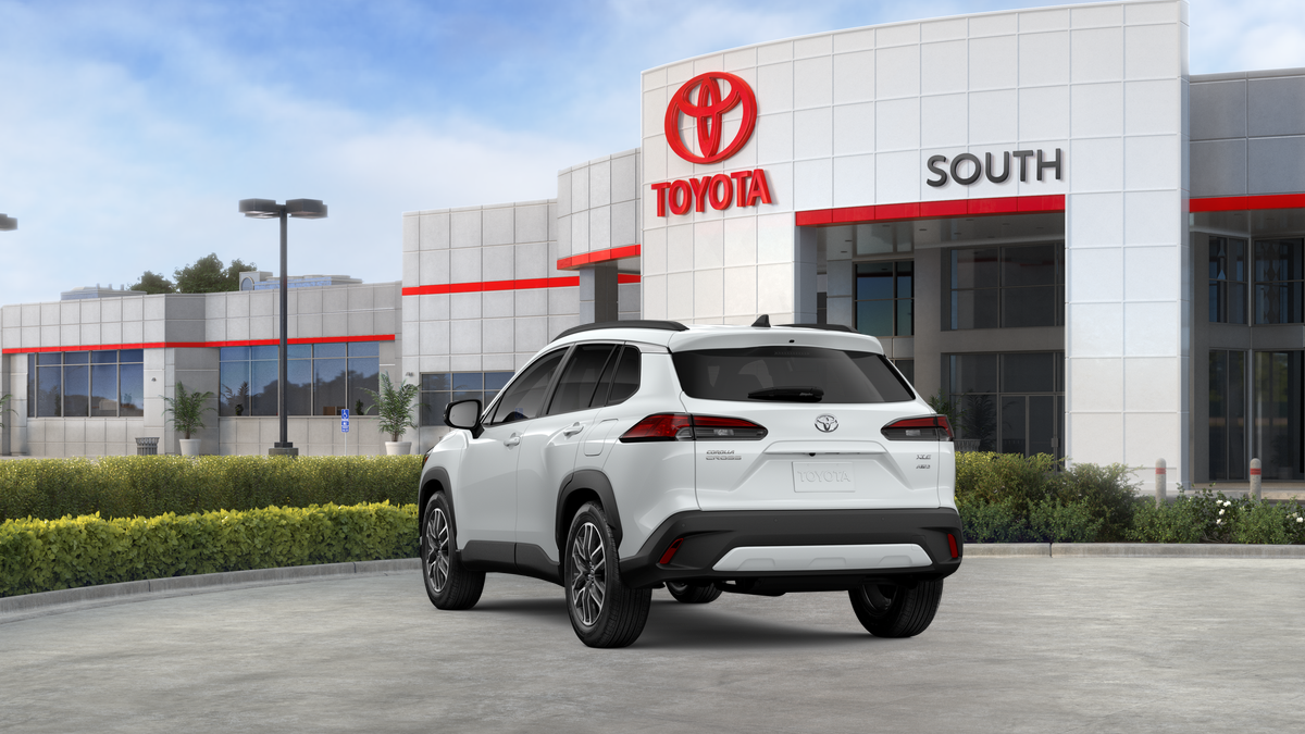 2026 Toyota Corolla Cross XLE