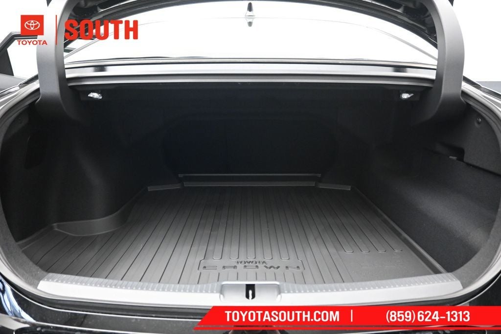 2026 Toyota Toyota Crown Nightshade
