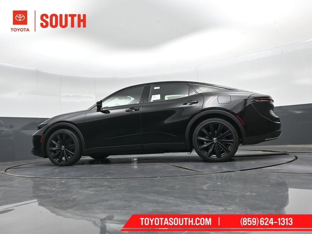 2026 Toyota Toyota Crown Nightshade