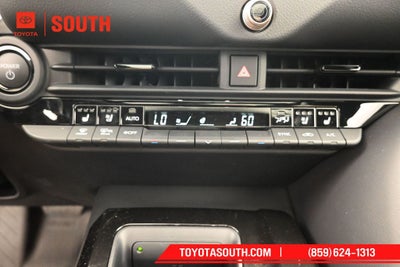 2026 Toyota Toyota Crown Signia Limited
