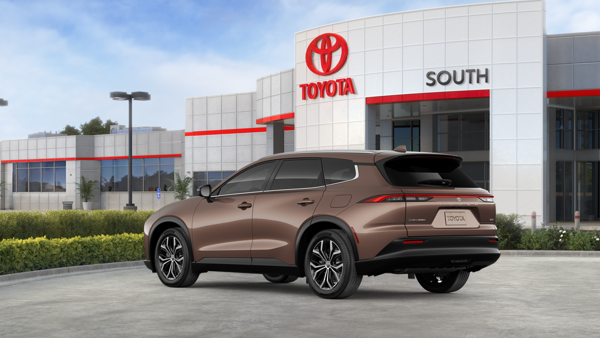 2026 Toyota Toyota Crown Signia XLE