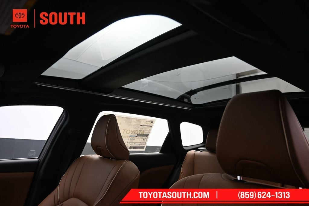 2026 Toyota Toyota Crown Signia Limited