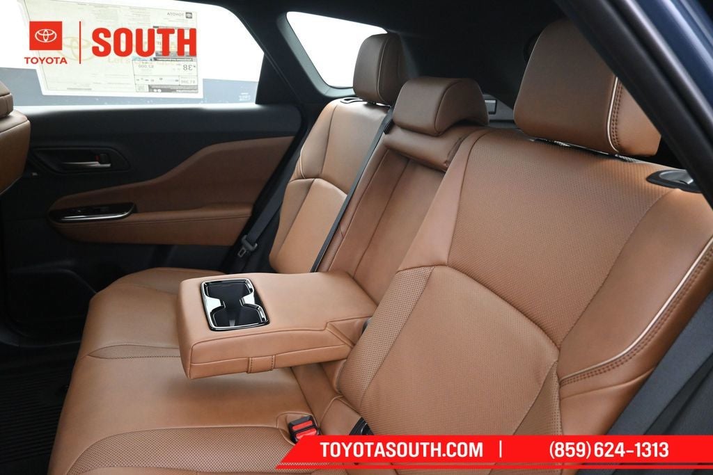 2026 Toyota Toyota Crown Signia Limited