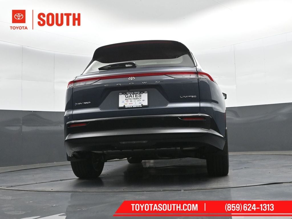 2026 Toyota Toyota Crown Signia Limited