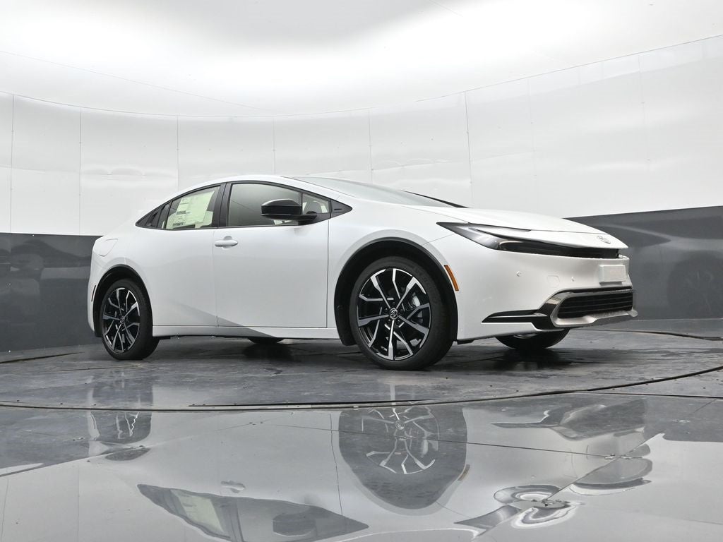 2026 Toyota Prius Plug-in Hybrid XSE