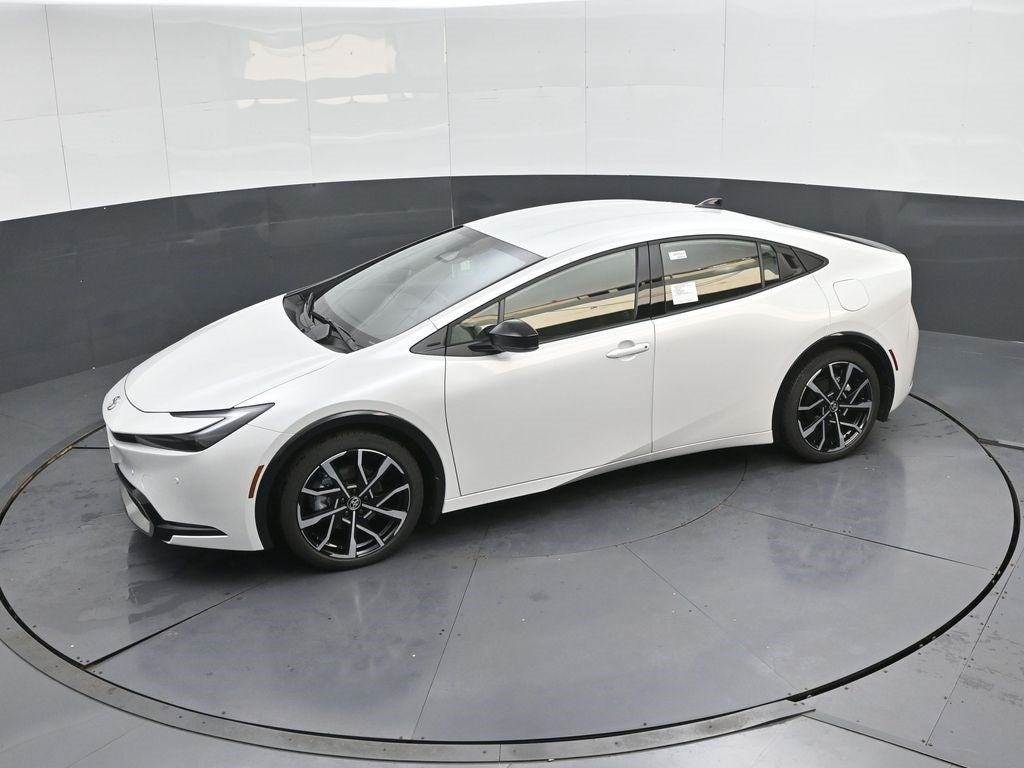 2026 Toyota Prius Plug-in Hybrid XSE