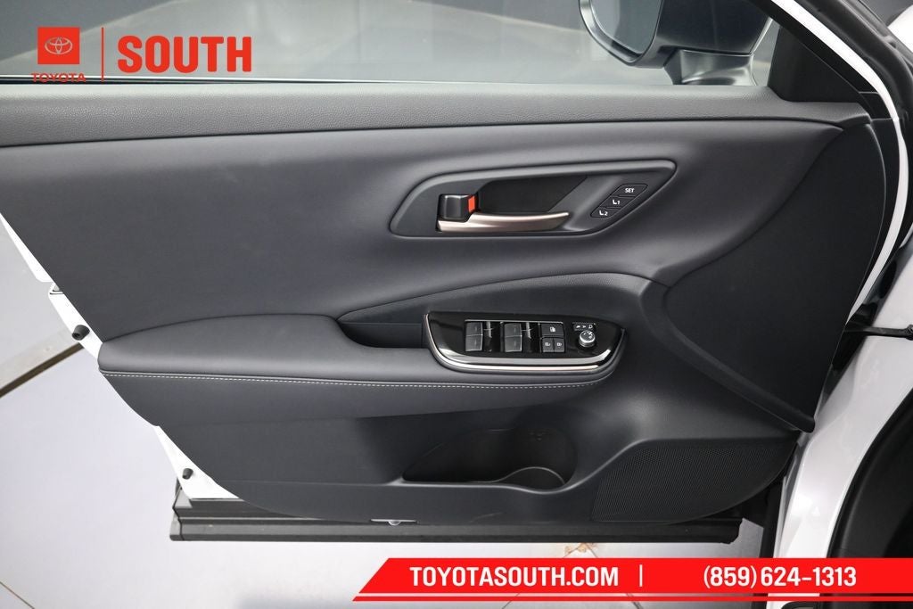 2026 Toyota Toyota Crown Platinum