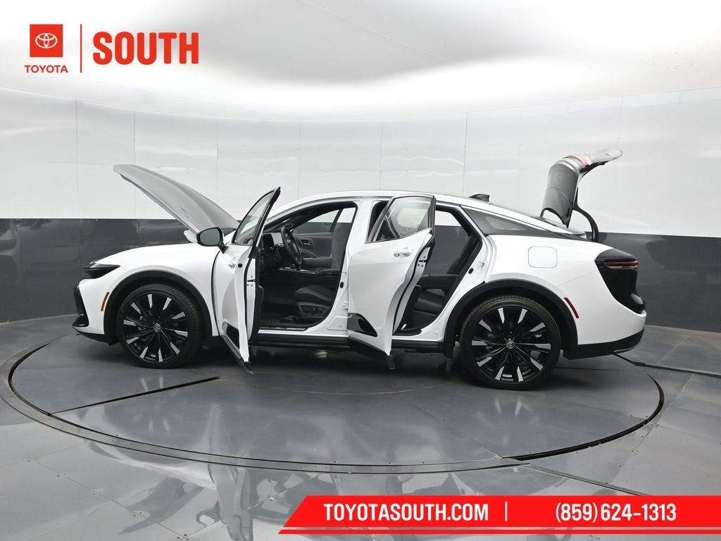 2026 Toyota Toyota Crown Platinum