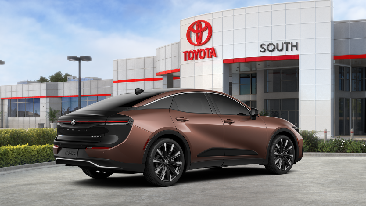 2026 Toyota Toyota Crown Platinum