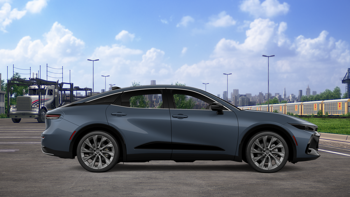 2027 Toyota Toyota Crown Limited