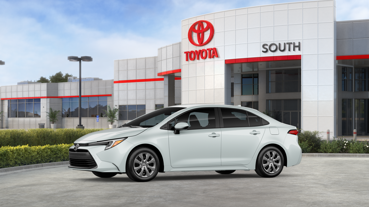 2026 Toyota Corolla Hybrid LE