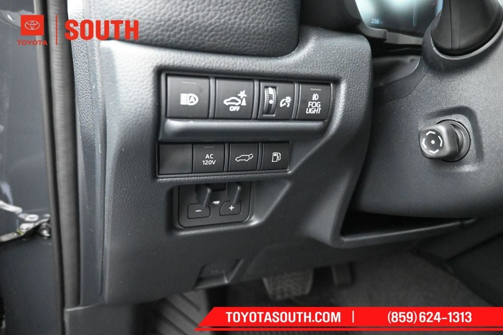 2027 Toyota Land Cruiser Base