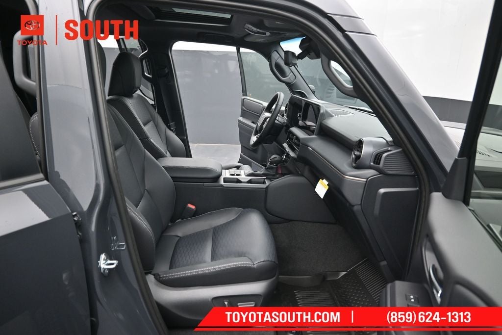 2027 Toyota Land Cruiser Base
