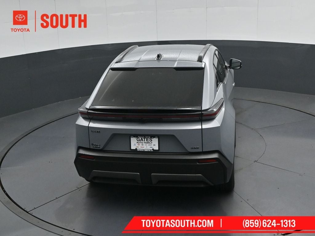 2026 Toyota C-HR XSE