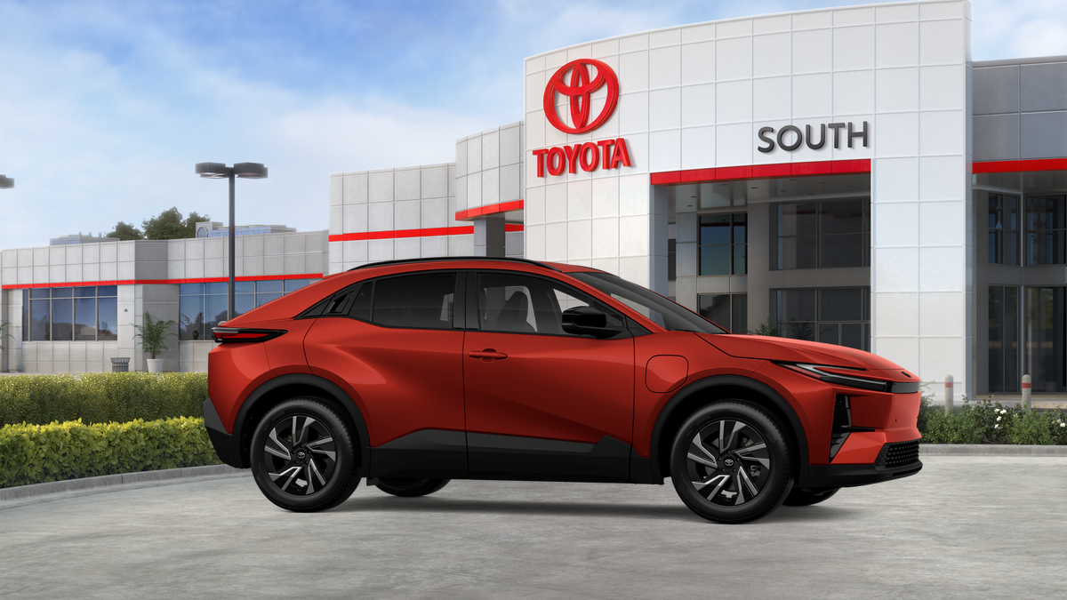2026 Toyota C-HR SE