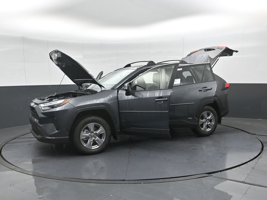 2025 Toyota RAV4 Hybrid LE