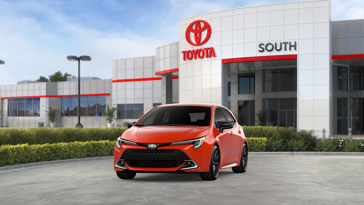 2027 Toyota Corolla Hatchback XSE
