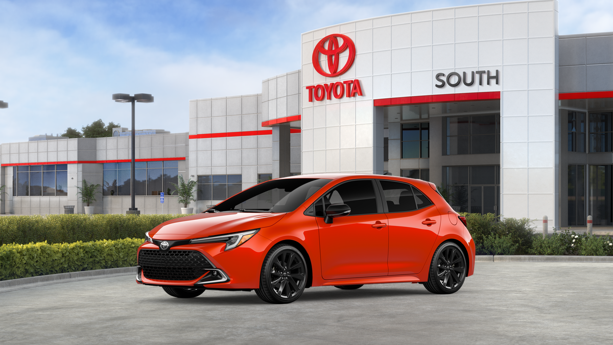 2027 Toyota Corolla Hatchback XSE