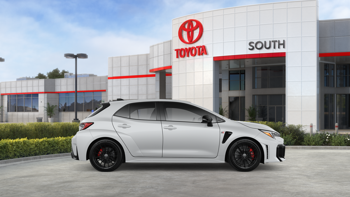 2026 Toyota GR Corolla Premium Plus DAT