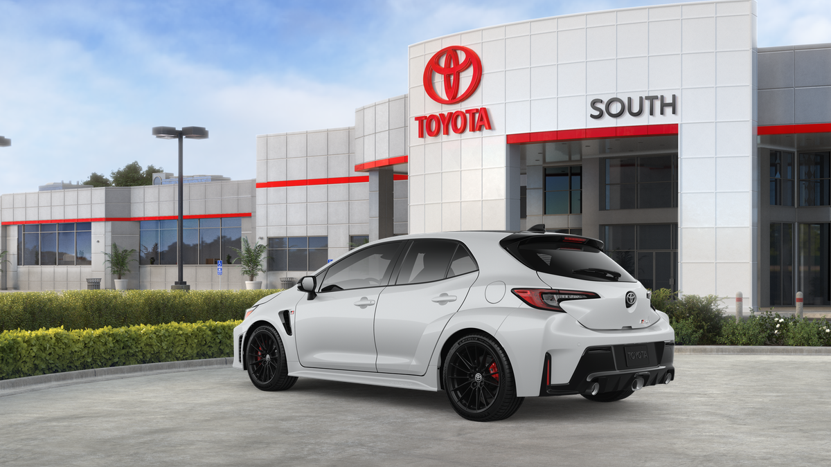2026 Toyota GR Corolla Premium Plus DAT